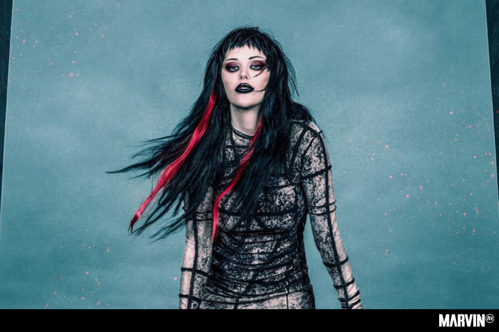 Alice Glass lanzará un cover de “Barbie girl” de Aqua
