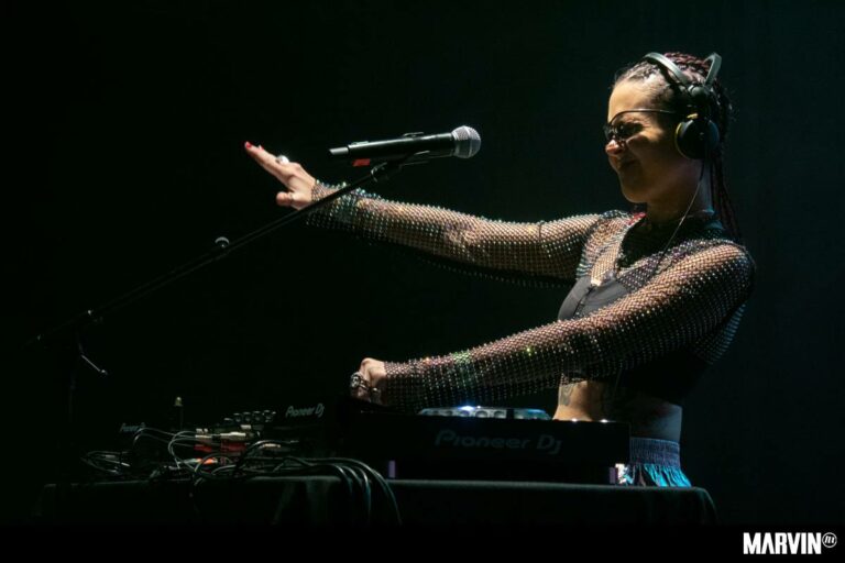 ibero-909-lunario-jim-beam-20-anos-festejo