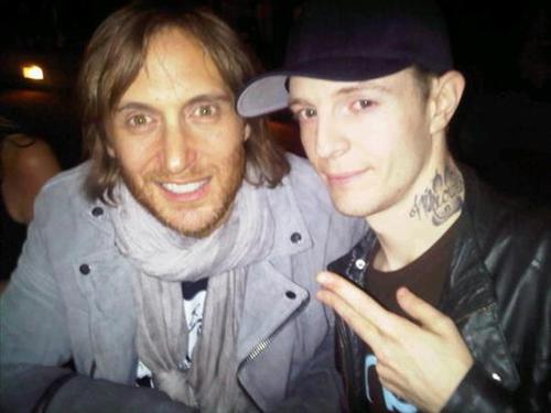 David Guetta refuta acusaciones de uso de sets pregrabados durante sus presentaciones 1 David Guetta y Deadmau5