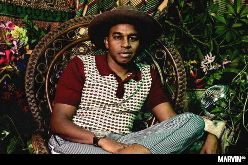 Sinkane reflexiona sobre la negritud y el racismo en “Everything Is Everything”