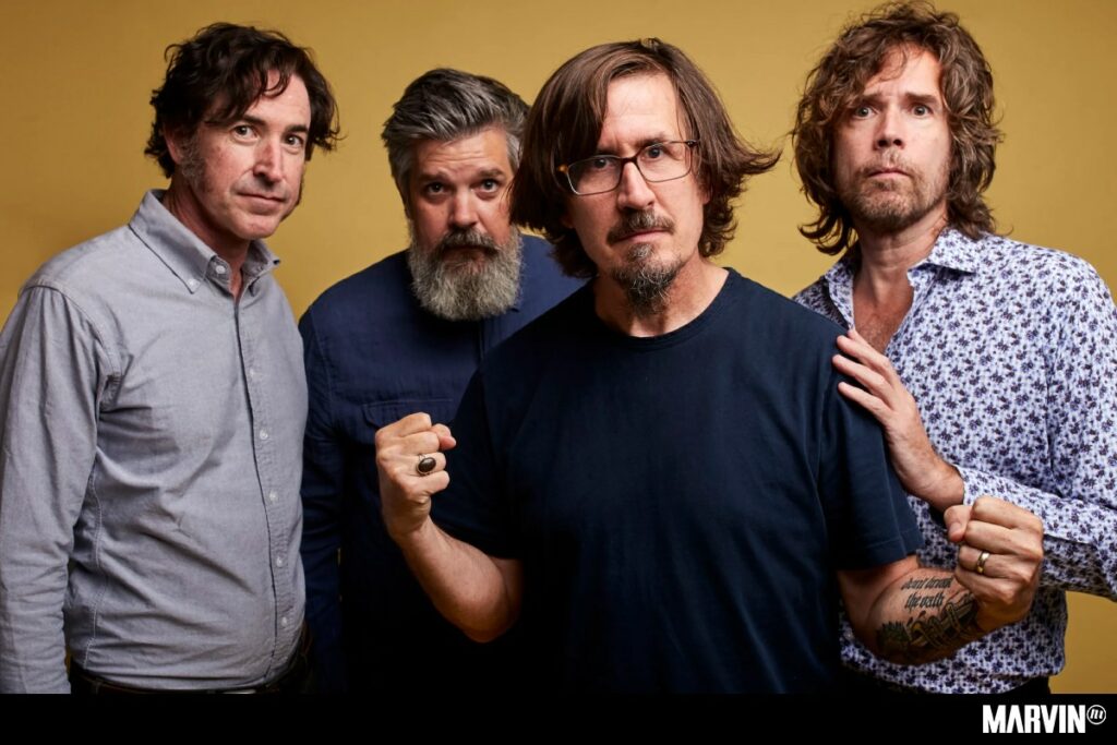 The Mountain Goats nos llevan a un Broadway indie y presentan una ópera rock