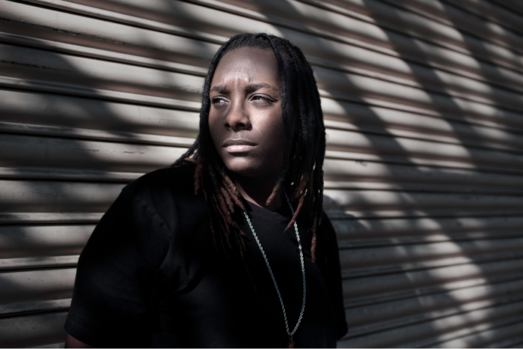 Café Marvin halla ensambles dorados con Jlin