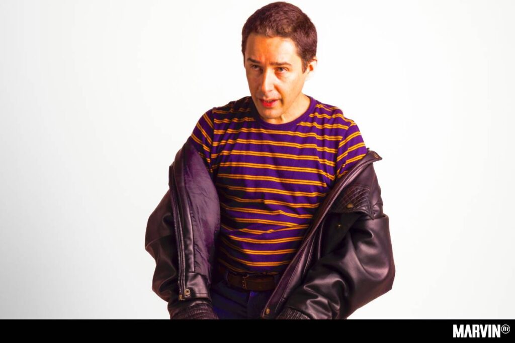 juan-wauters-manejando-por-pando-uruguay