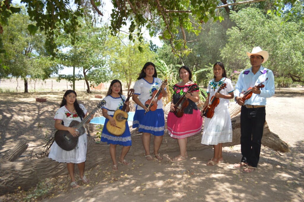 FOTO 3 MARIACHI JIAK USIM JIAWAI 1