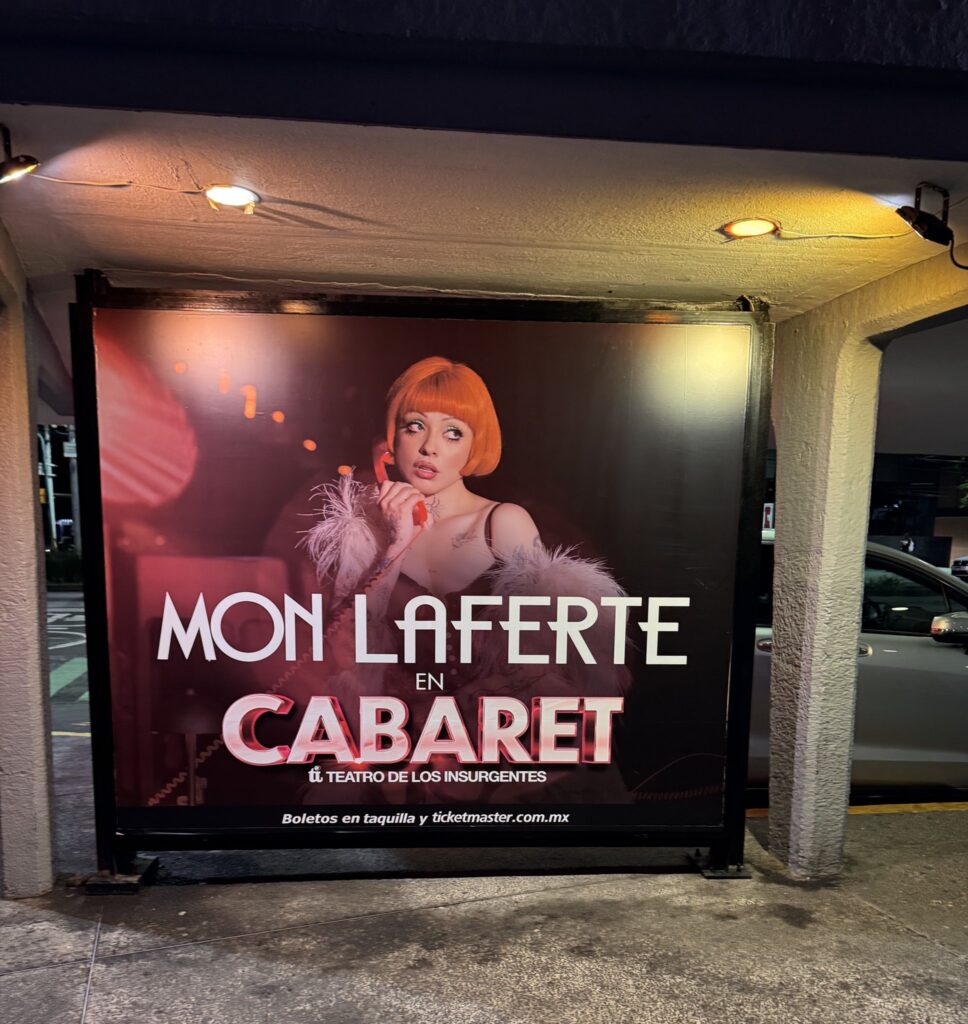 La Sally de Mon Laferte 6 MonLafer1