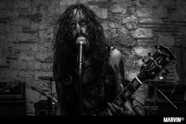 fumes-entrevista-black-metal-candelabrum