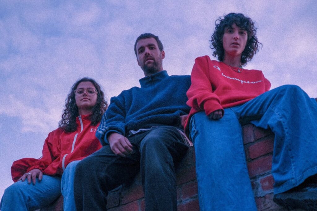 Café Marvin en los últimos chances estivales con Fade Evare