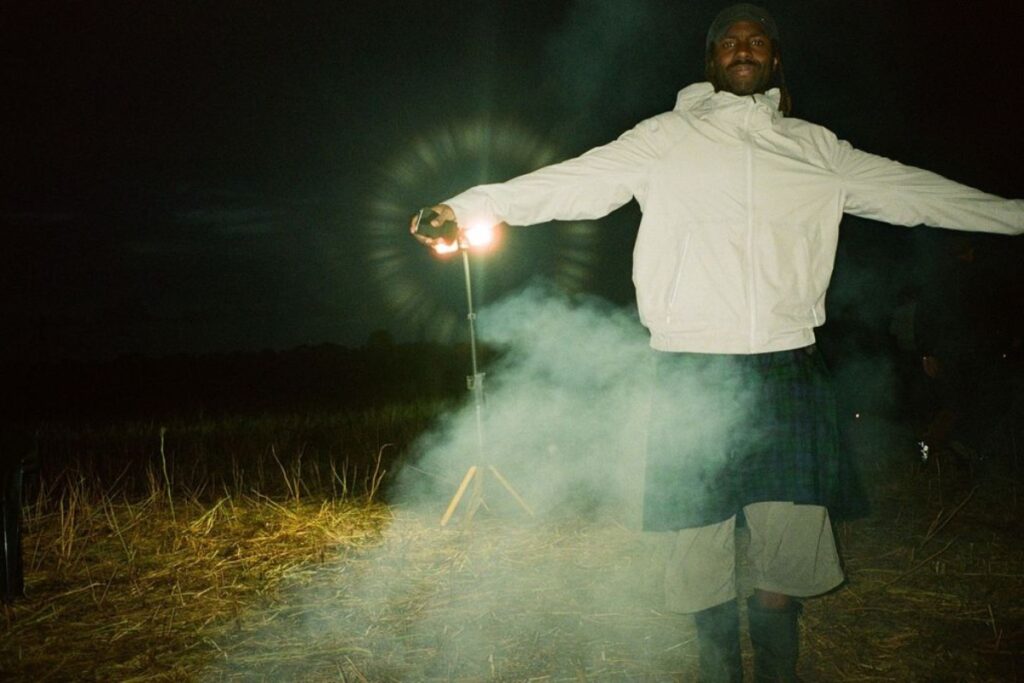 Café Marvin brinda tonadas a la salida con Blood Orange