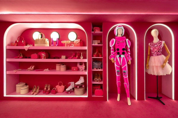 Airbnb te invita al camerino de Belinda 1 airbnb experiencia belinda mentiverso mentiras 1