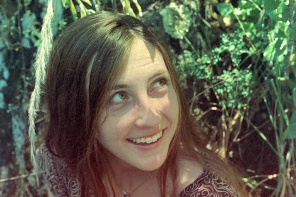 Café Marvin y el meñique del Universo con haana lee