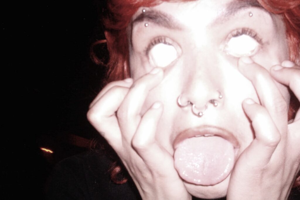 Café Marvin susurrando para existir con joon joon