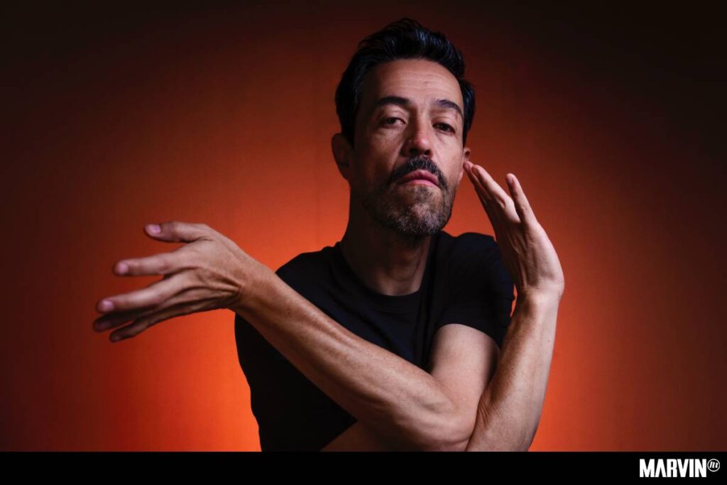 meme-del-real-la-montana-encendida-album