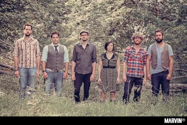 The Young Novelists: pasión musical y literaria desde Canadá