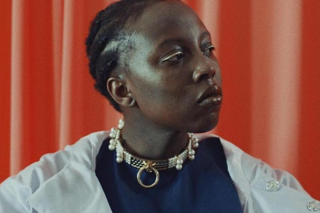 Café Marvin y la llegada del desierto en las mañanas con Klein