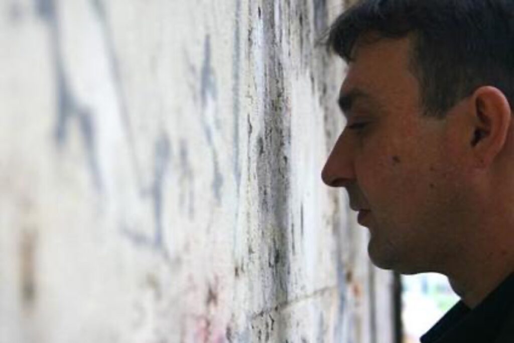 Café Marvin sin decir palabra esperada con Srdjan Marinkovic