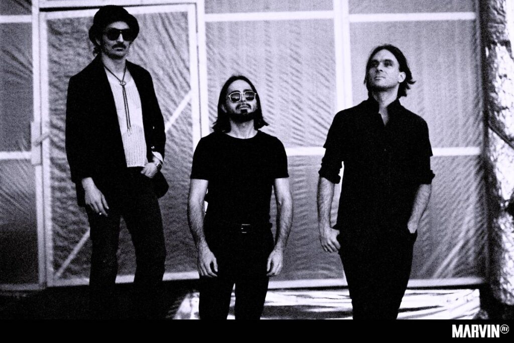 dirty-sound-magnet-entrevista-stavros-dzodzos