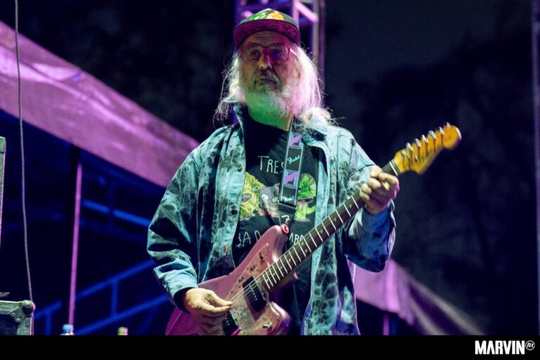 hipnosis-estadio-fray-nano-cronica-2025