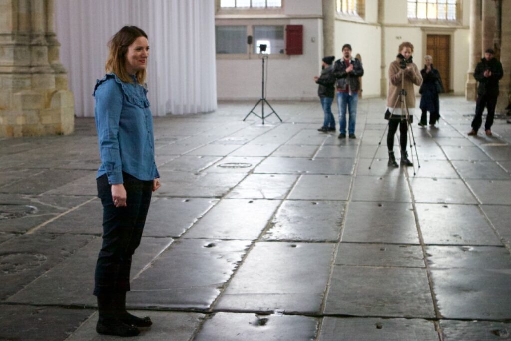 Café Marvin expuesto en las cumbres peladas con Claire M Singer