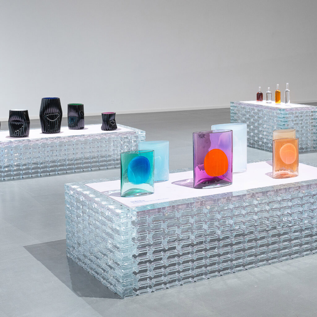 GlassReflection 211 creditsMarvinMerkel 1 1