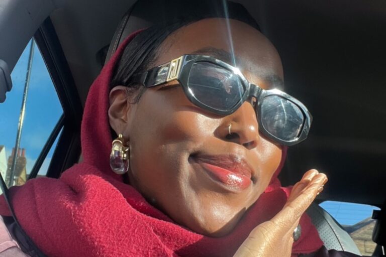 Café Marvin en el sueño de las buenas dimensiones con Ego Ella May