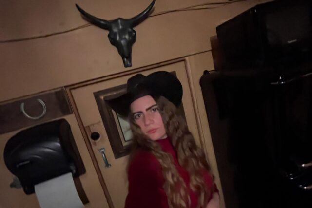 Café Marvin anuda la fracción con Ella Grace