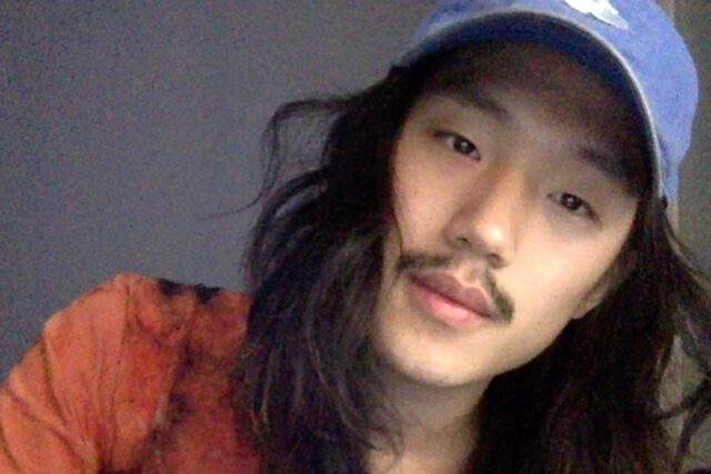 Café Marvin ante el espejo con Livigesh