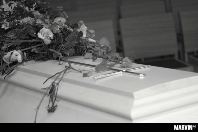 Gin Muerto-nic: ¿Ya hiciste la playlist de tu funeral?