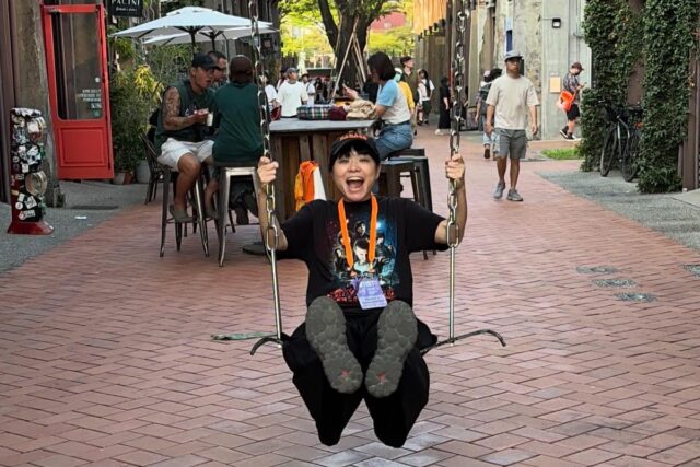 Café Marvin a las estrellas de vino y rosas con Hiromi’s Sonicwonder