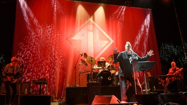PiL en el BB: Inmoralidad, mucosa y cero slam 7 pil auditorio bb concierto resena john lydon 11
