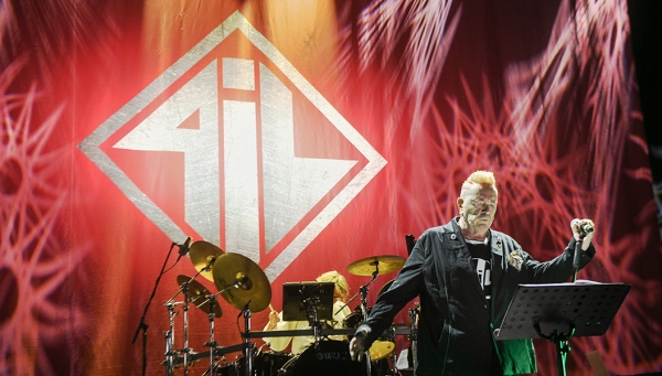 PiL en el BB: Inmoralidad, mucosa y cero slam 6 pil auditorio bb concierto resena john lydon 7