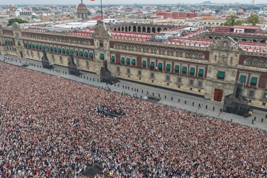 https://marvin.com.mx/bts-en-mexico-palacio-nacional-politica-kpop/