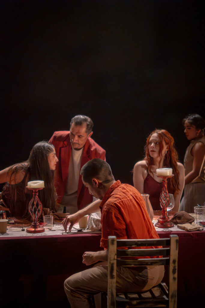 Elisabetha Gruener: "Eso sí, prefiero cinco minutos de gloria que una vida entera de nada" 3 https://marvin.com.mx/elisabetha-gruener-teatro-cdmx-foro-shakespeare/