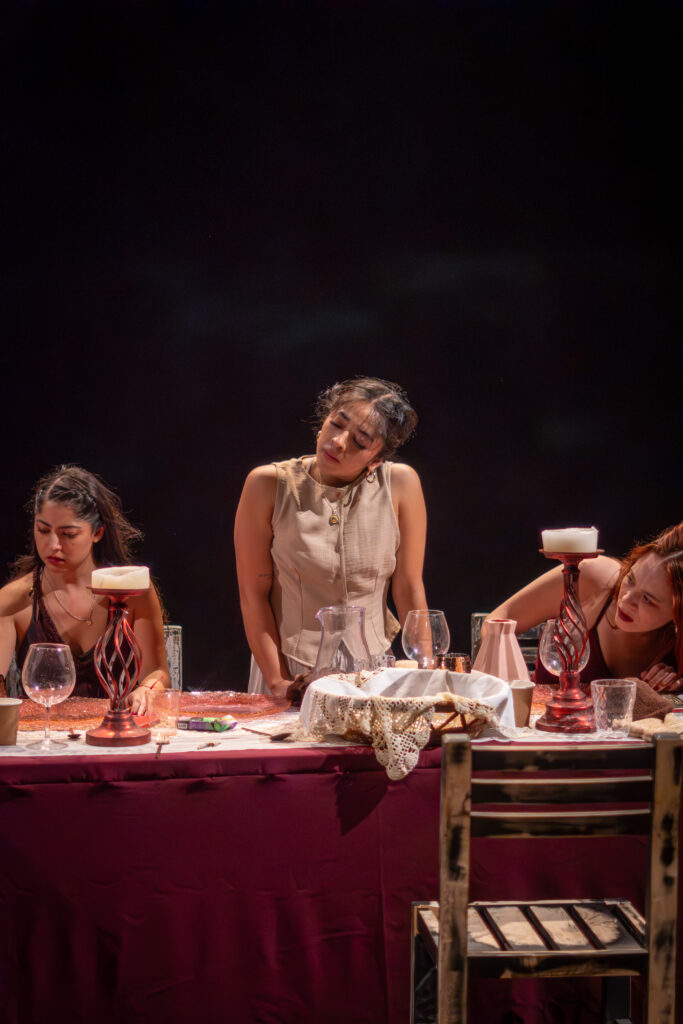 Elisabetha Gruener: "Eso sí, prefiero cinco minutos de gloria que una vida entera de nada" 6 https://marvin.com.mx/elisabetha-gruener-teatro-cdmx-foro-shakespeare/