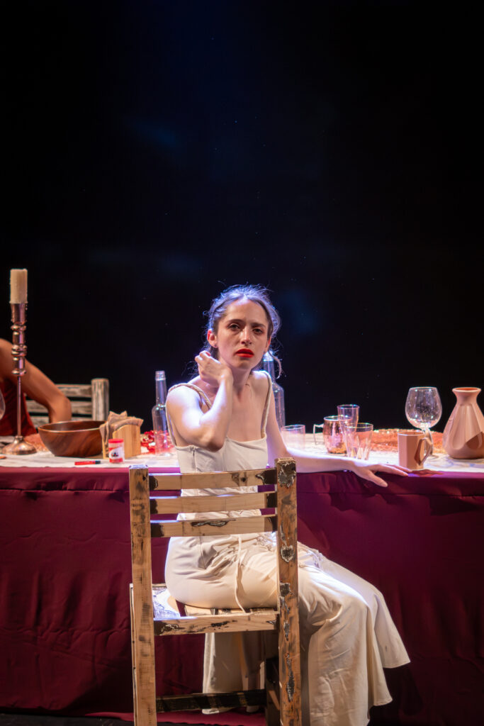 Elisabetha Gruener: "Eso sí, prefiero cinco minutos de gloria que una vida entera de nada" 7 https://marvin.com.mx/elisabetha-gruener-teatro-cdmx-foro-shakespeare/