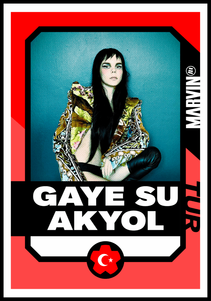 GAYE SU AKYOL CANCHA ESTEREO TURQUIA 3