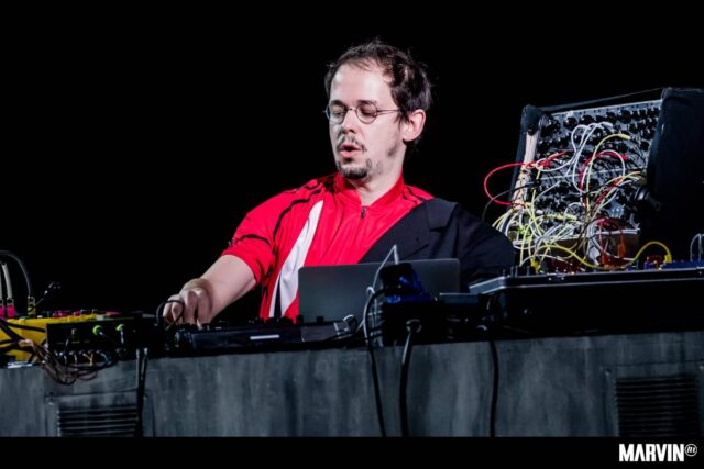 Rone estará en México con ‘Room with a view’ bajo el brazo