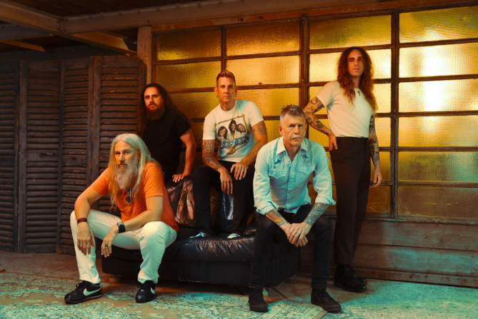 Mastodon se reinventa retomando su raíces progresivas