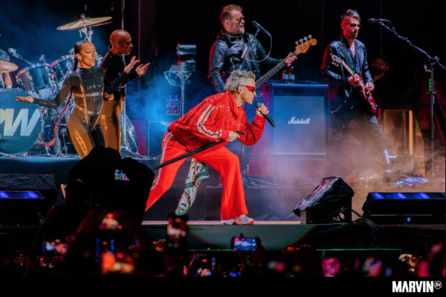 Robbie Williams en Querétaro, Cabaret Emocional