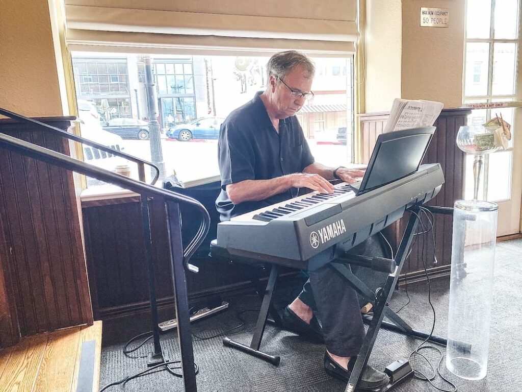 Jeff Weisal playing Jazz at Hassayampa Inn