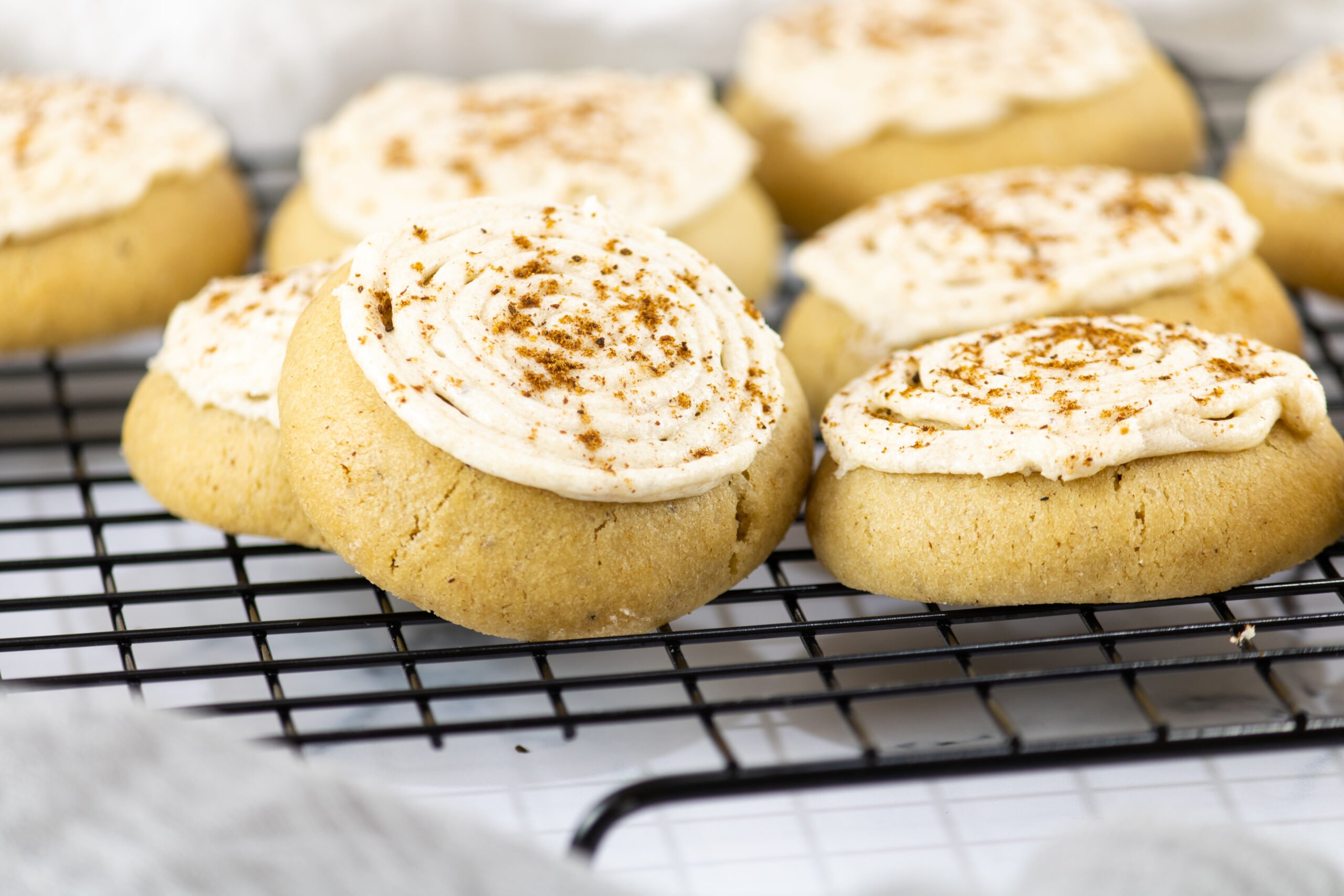 Image for Cinnamon Roll Cookies With Cream Cheese Glaze
