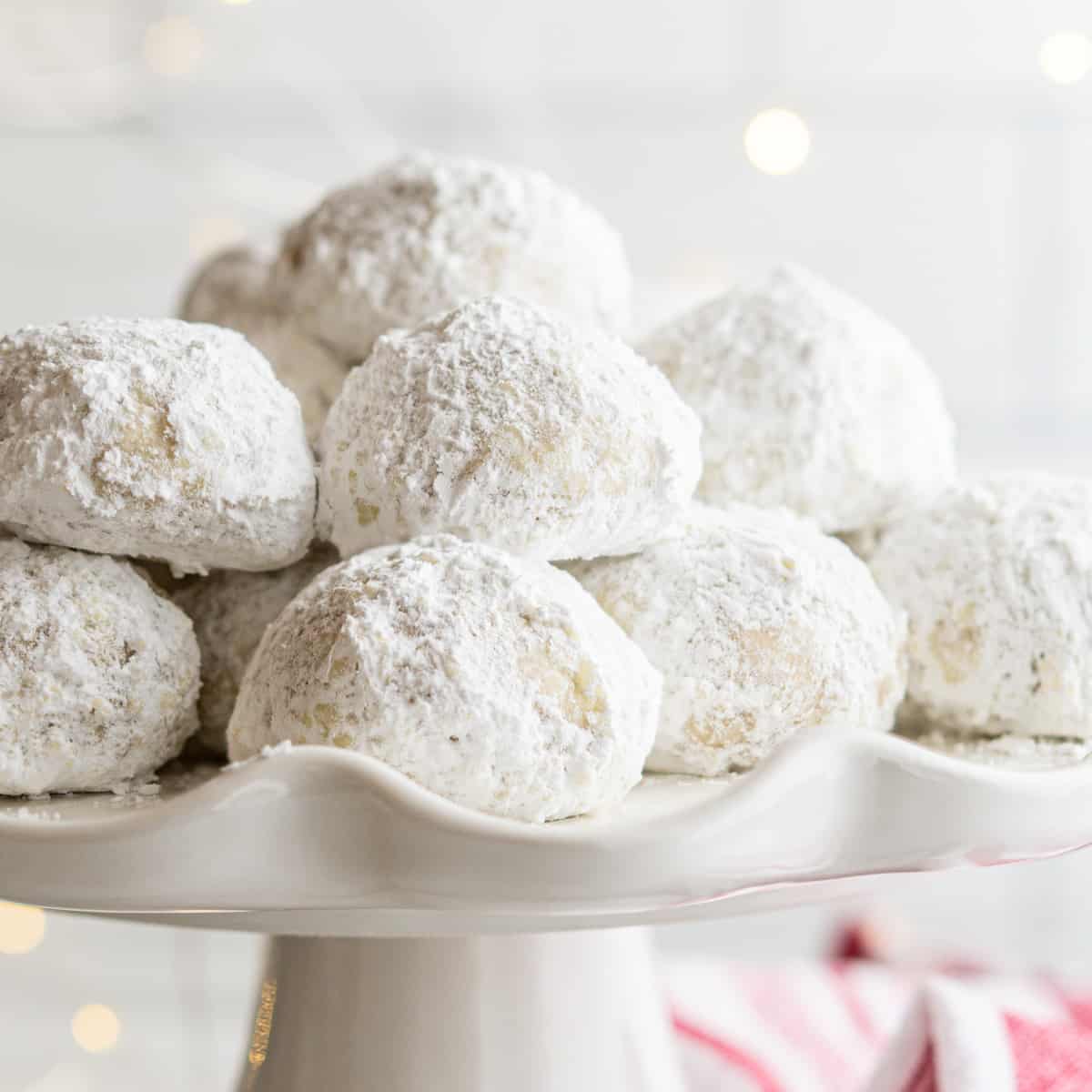 Image for Italian Wedding Cookies (Toasty, salty and sweet!)