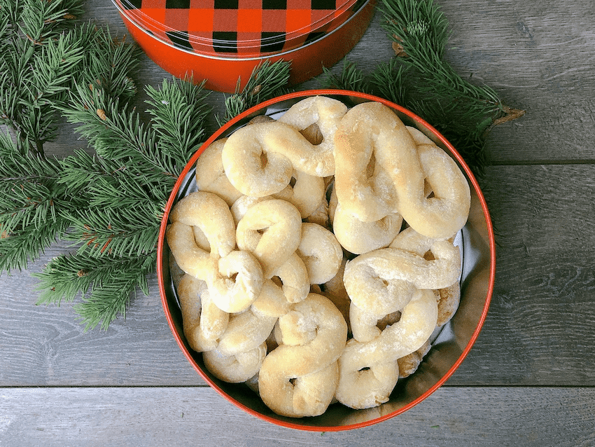 Image for Kringla Recipe for Traditional Norwegian Cookies