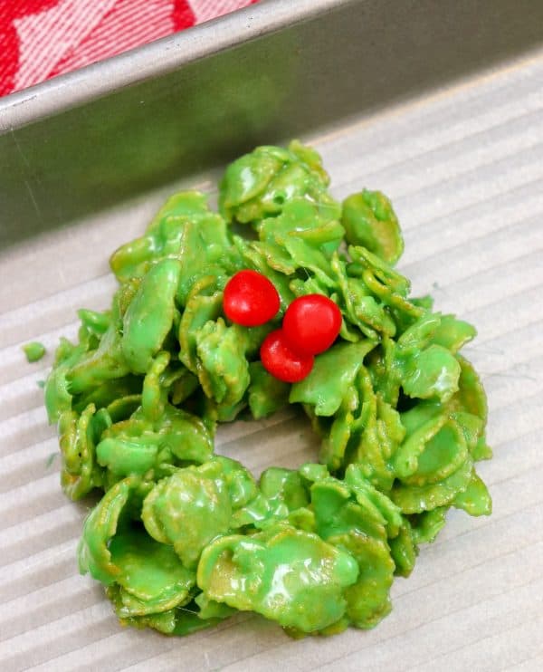 Image for Christmas Cornflake Wreath Cookie Recipe