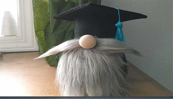 Image for How To Make A Graduation Gnome