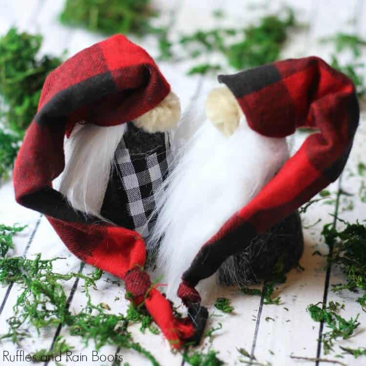 Image for DIY Christmas Gnomes – Adorable Mr. and Mrs. Gnome