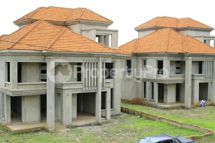 6 bedroom Apartment for sale Kira road  Kira Wakiso Central - 6