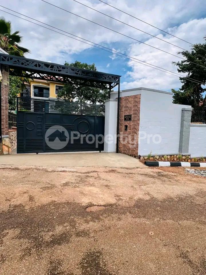 2 bedroom Apartment for rent Kyanja road  Kampala Central Kampala Central - 2