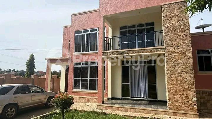 4 bedroom Apartment for sale Kira nsaza  Kampala Central - 4