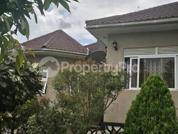 3 bedroom Bungalow Apartment for sale Mukono nama Mukono Central - 5