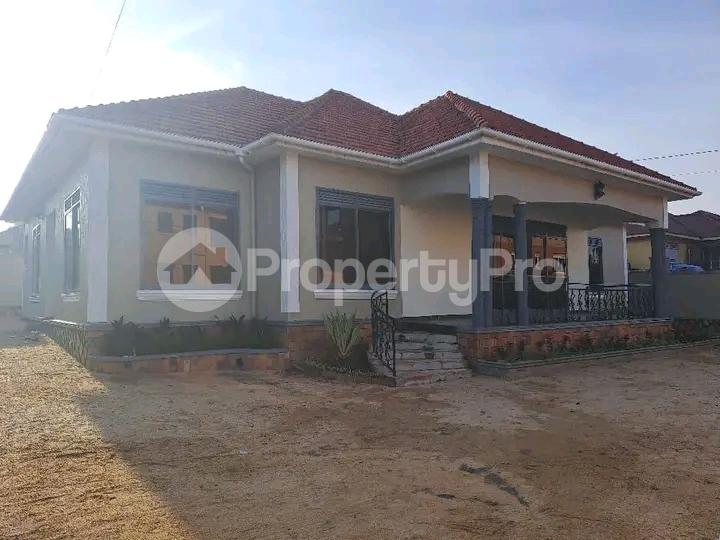 4 bedroom Bungalow Apartment for sale Najjera Road  Kampala Central Kampala Central - 7
